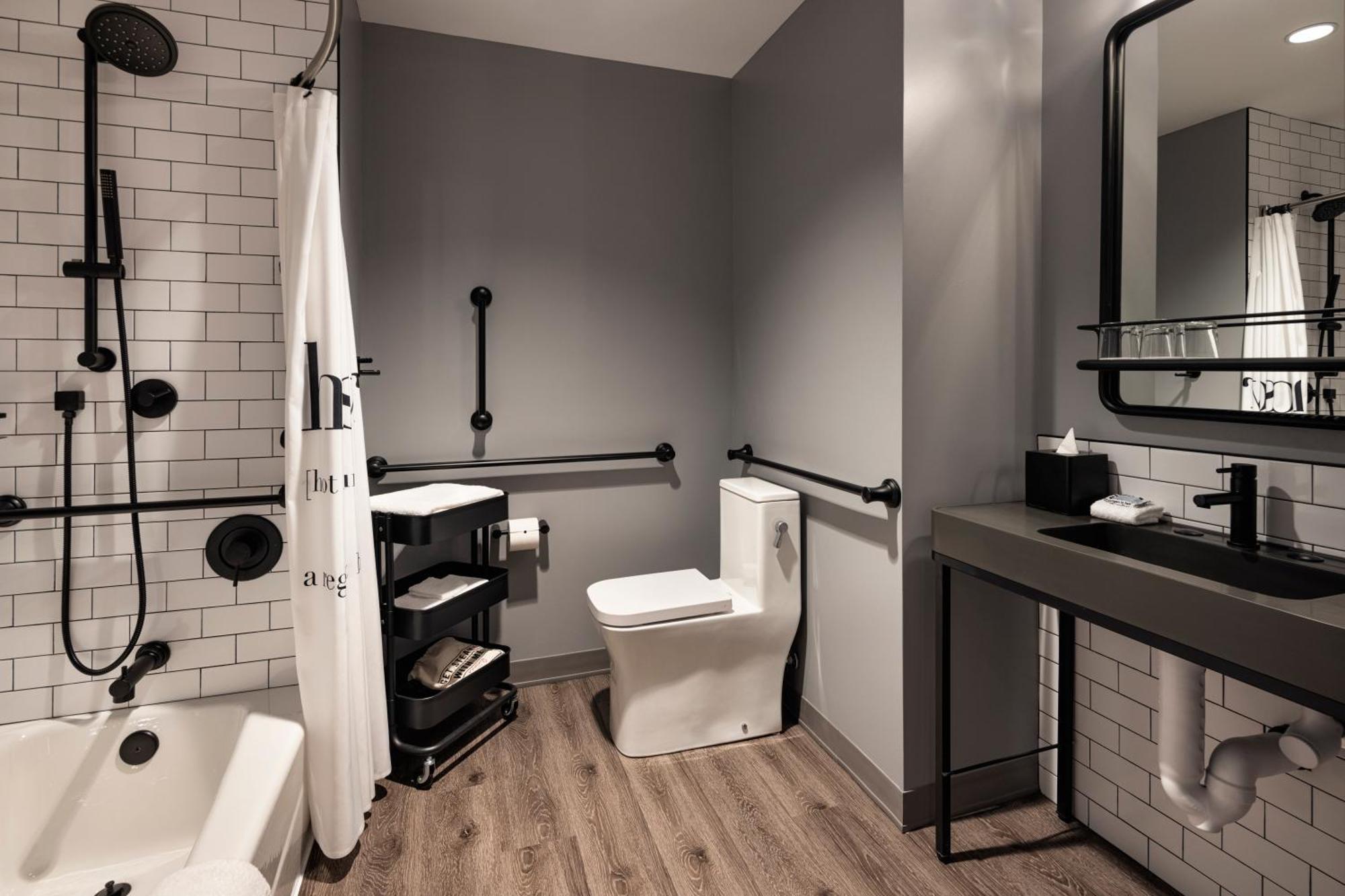 Moxy Omaha Downtown Hotel Exterior foto